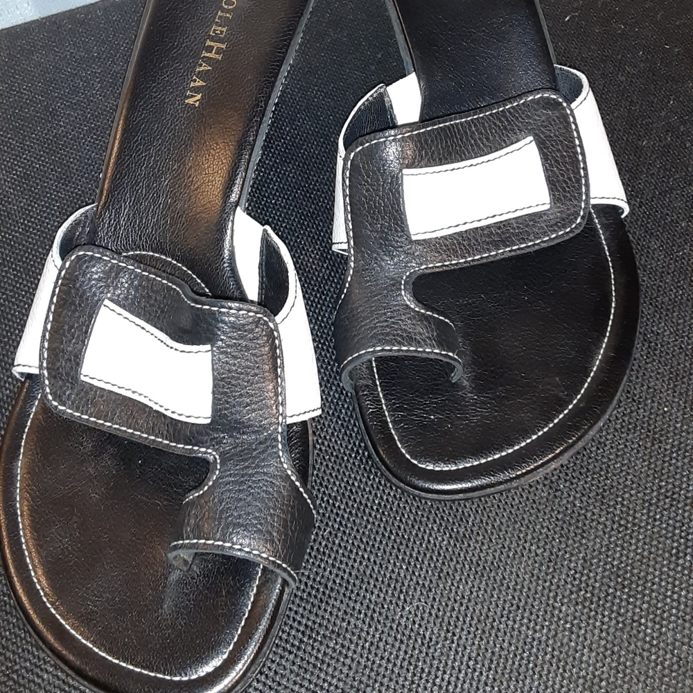 Cole Haan Black White Open Toe Wrap Sandal 10B